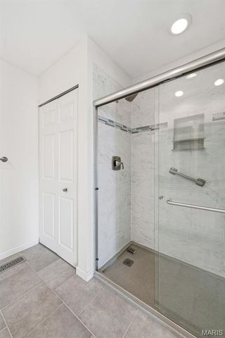 1833 Baxter Ridge Drive, Chesterfield, MO 63017