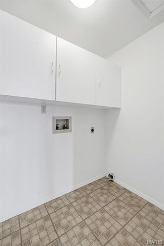 1833 Baxter Ridge Drive, Chesterfield, MO 63017