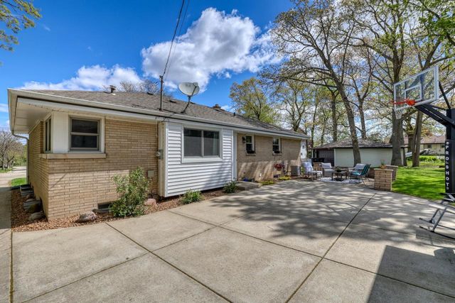 4420 37th STREET, Greenfield, WI 53221