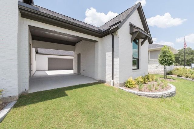 92 James Estates Drive, Fulshear, TX 77441