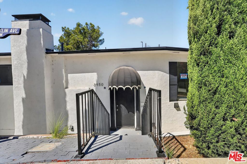 3950 Franklin Avenue, Los Angeles, CA 90027 — photo 3