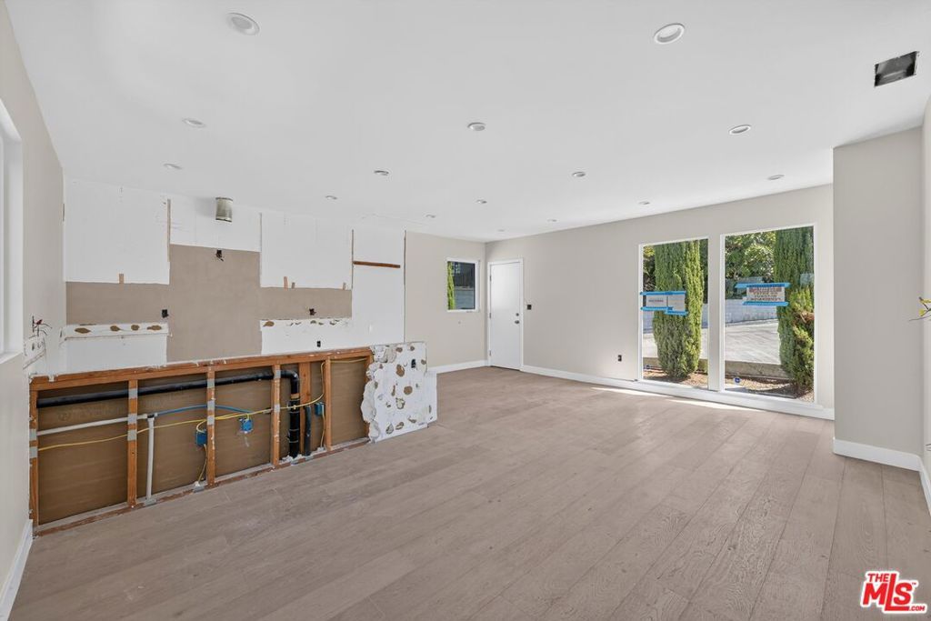 3950 Franklin Avenue, Los Angeles, CA 90027 — photo 4