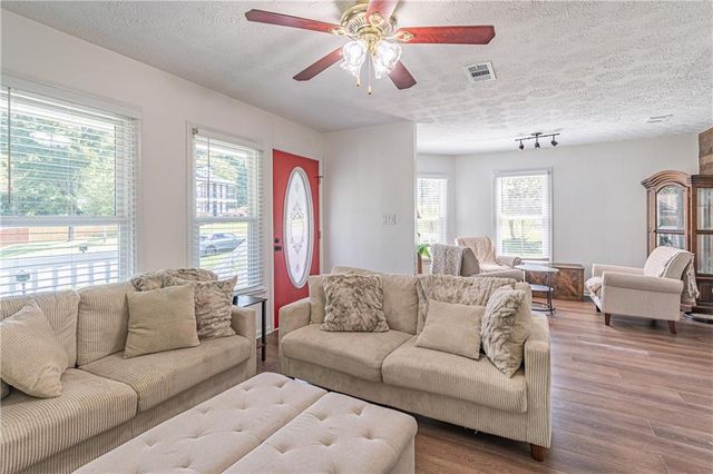 316 Wyngate Road, Auburn, GA 30011