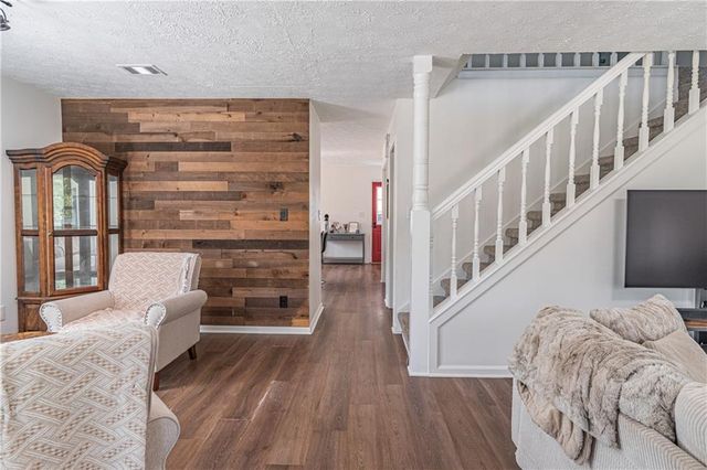 316 Wyngate Road, Auburn, GA 30011
