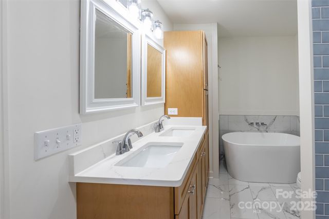 228 Brumley Road, Mooresville, NC 28115