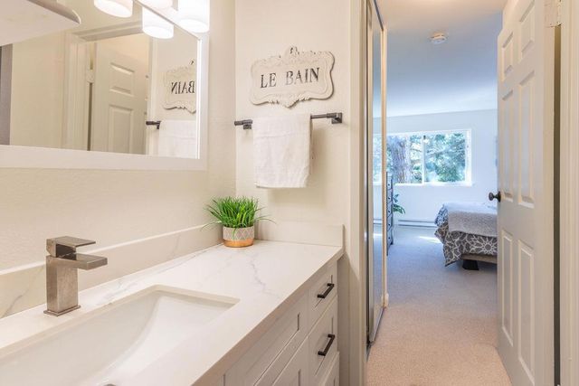 381 Half Moon Lane 209, Daly City, CA 94015