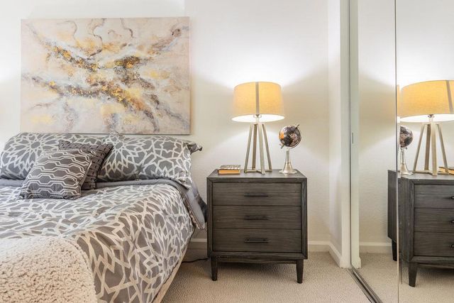 381 Half Moon Lane 209, Daly City, CA 94015