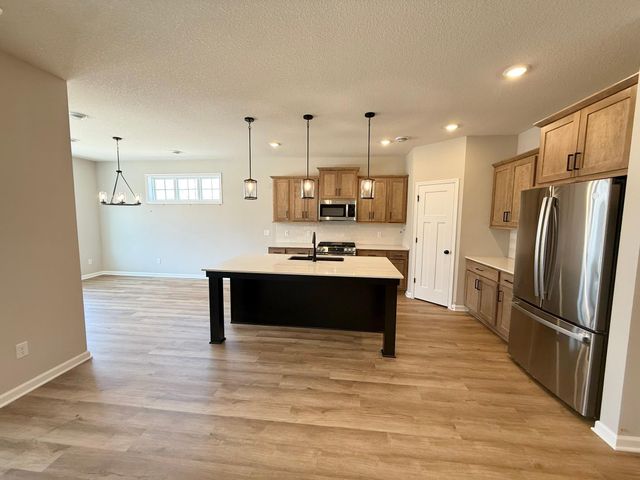 8219 Haywood Drive, Lino Lakes, MN 55014