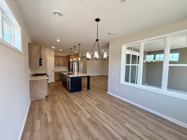 8219 Haywood Drive, Lino Lakes, MN 55014