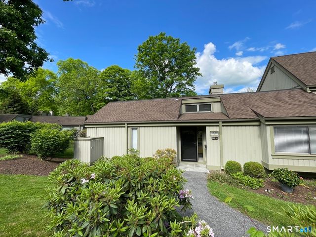 598 Heritage Village A, Southbury, CT 06488
