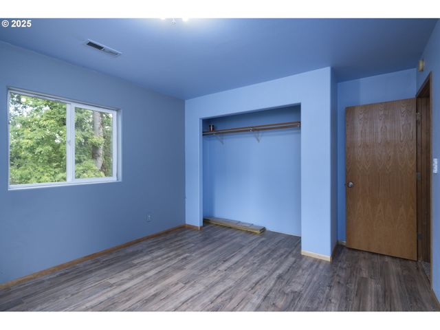 485 BROWN St, Glide, OR 97443