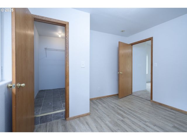 485 BROWN St, Glide, OR 97443