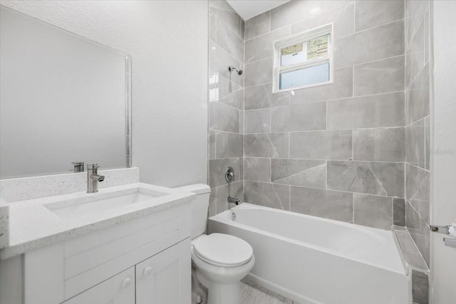 28 COXSWAIN DRIVE, Placida, FL 33946