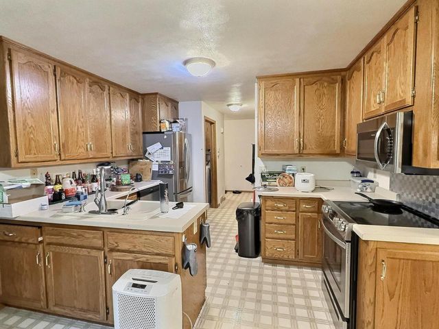 W3183 WESTOWNE COURT, Appleton, WI 54915