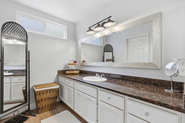 2436 Sandpiper Way, Cameron Park, CA 95682