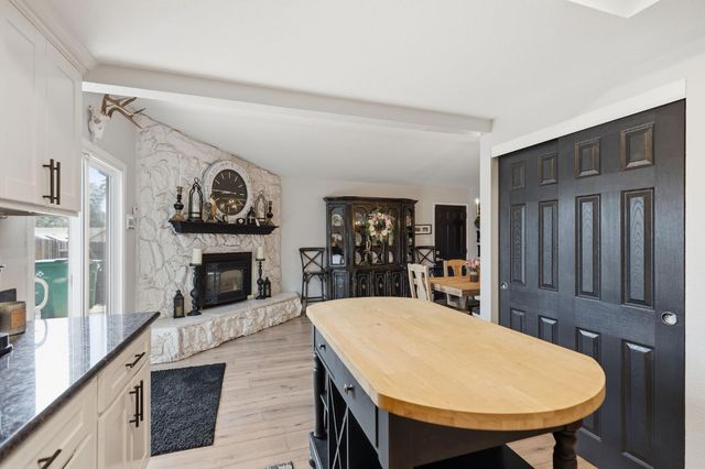 2436 Sandpiper Way, Cameron Park, CA 95682