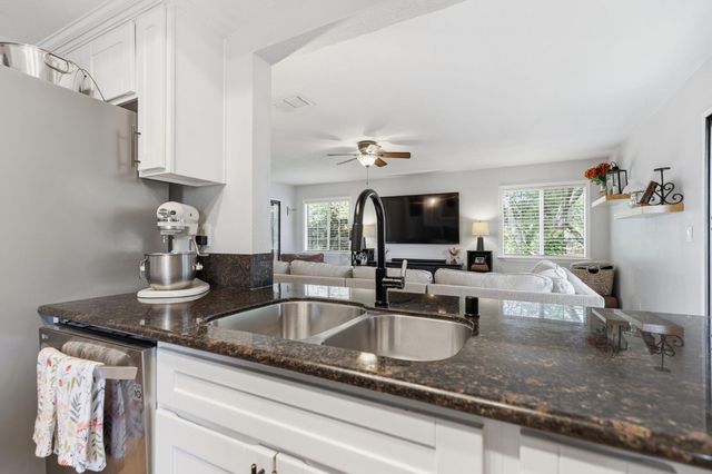 2436 Sandpiper Way, Cameron Park, CA 95682