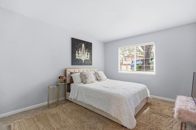 2436 Sandpiper Way, Cameron Park, CA 95682