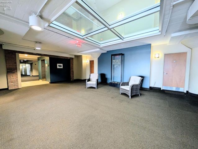 401 W Shoreline Dr Unit 338, Sandusky, OH 44870