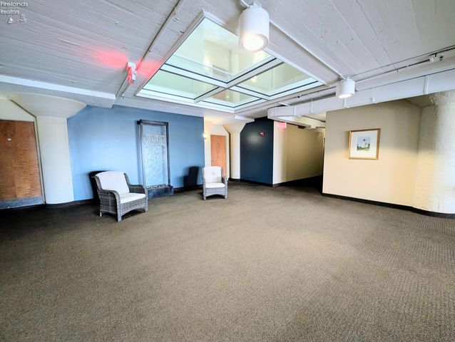401 W Shoreline Dr Unit 338, Sandusky, OH 44870