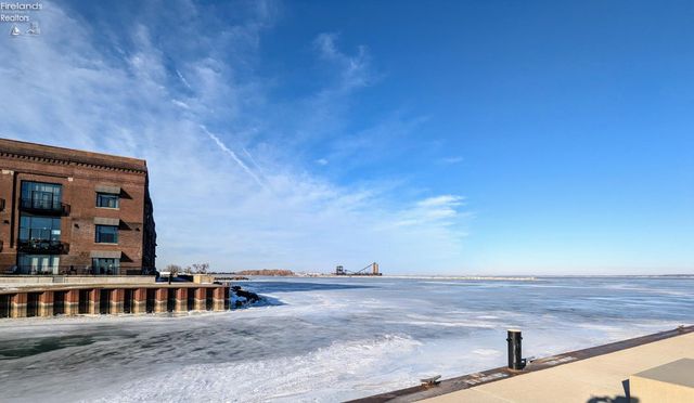 401 W Shoreline Dr Unit 338, Sandusky, OH 44870