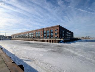 401 W Shoreline Dr Unit 338, Sandusky, OH 44870