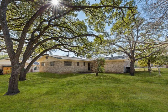 6105 Oakclaire DR, Austin, TX 78735