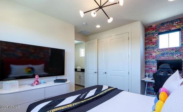 948 W YOSEMITE Drive, Chandler, AZ 85248