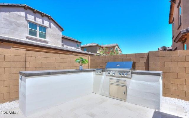 948 W YOSEMITE Drive, Chandler, AZ 85248