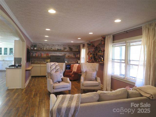 4022 Lynn Circle, Shelby, NC 28152