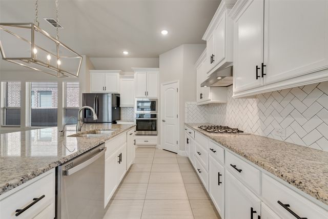 2605 Melrose Drive, Mansfield, TX 76084