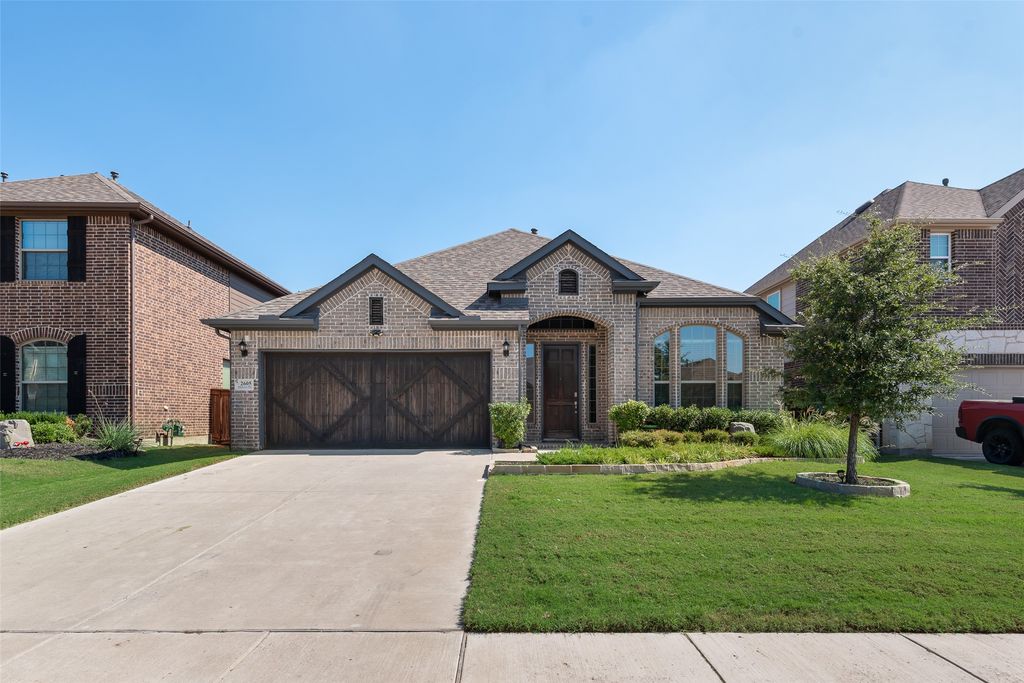 2605 Melrose Drive, Mansfield, TX 76084