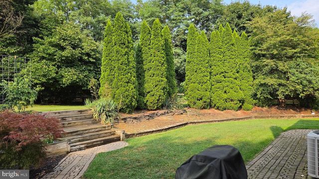 3733 VIEWPOINT CT, Slatington, PA 18080