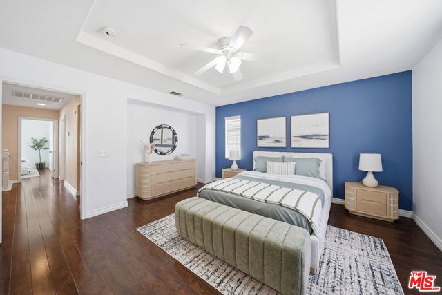 28926 Mirada Circulo, Valencia, CA 91354