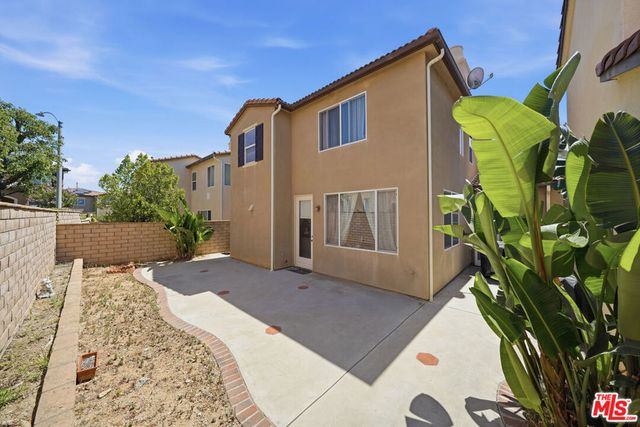 28926 Mirada Circulo, Valencia, CA 91354