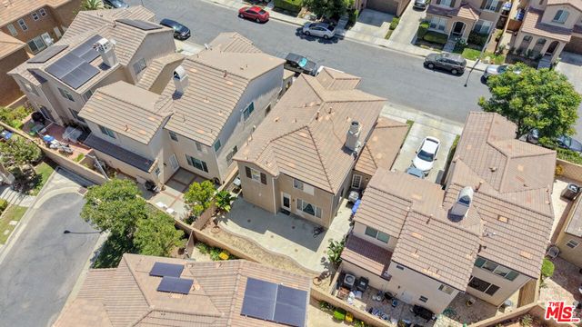 28926 Mirada Circulo, Valencia, CA 91354