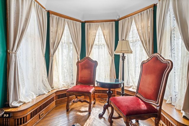 1401 Greenwood Avenue, Jackson, MI 49203