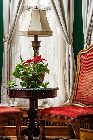 1401 Greenwood Avenue, Jackson, MI 49203