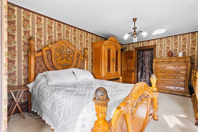 1401 Greenwood Avenue, Jackson, MI 49203