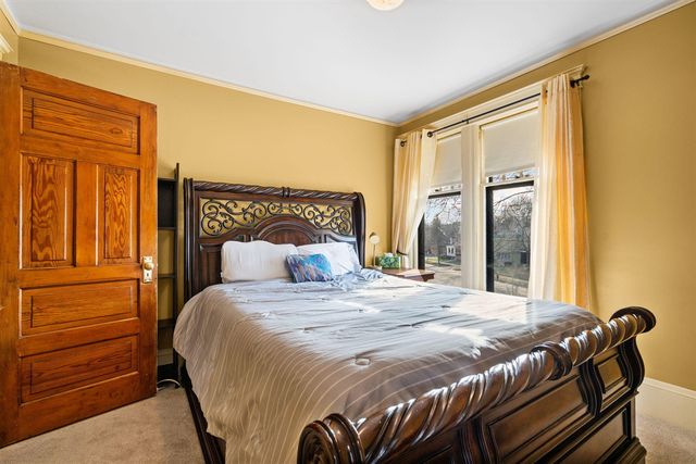 1401 Greenwood Avenue, Jackson, MI 49203