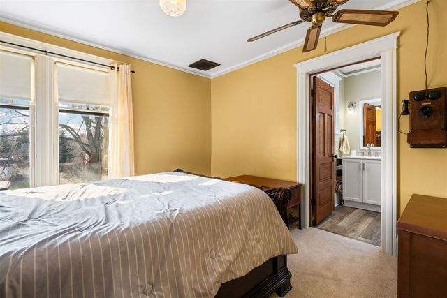 1401 Greenwood Avenue, Jackson, MI 49203