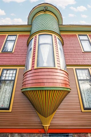 1401 Greenwood Avenue, Jackson, MI 49203