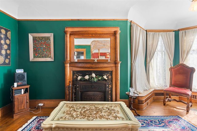 1401 Greenwood Avenue, Jackson, MI 49203