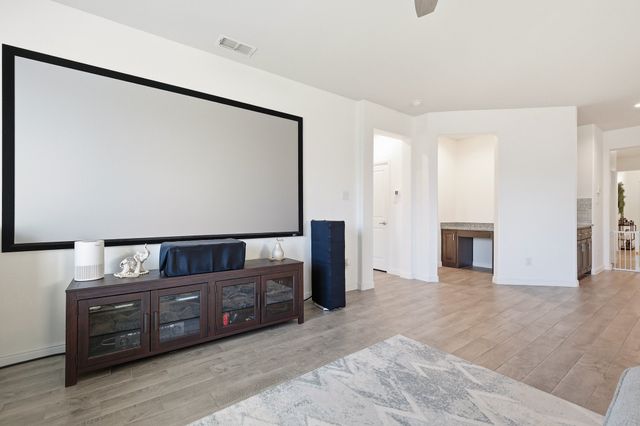 1044 Blackhorse Trail, Fort Worth, TX 76247