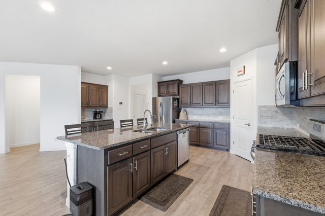 1044 Blackhorse Trail, Fort Worth, TX 76247