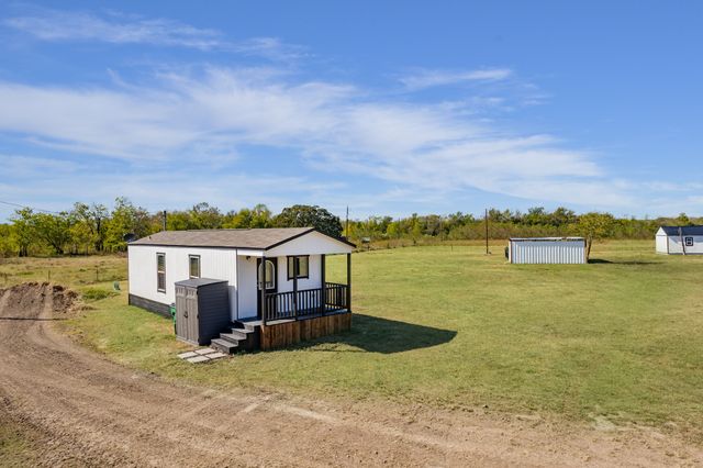 5774 Farm Road 904 S, Commerce, TX 75448