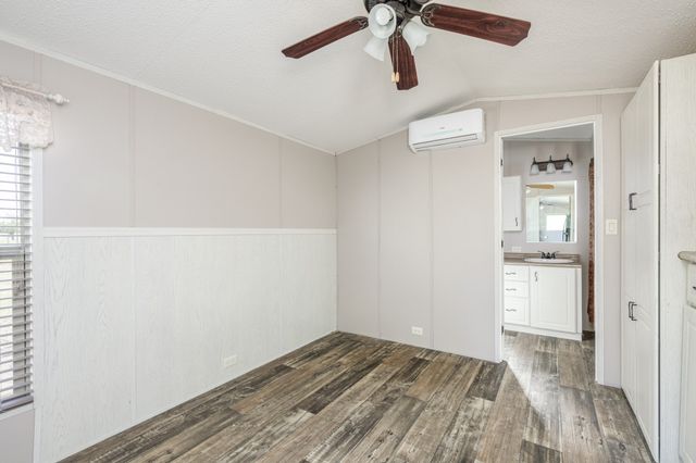 5774 Farm Road 904 S, Commerce, TX 75448