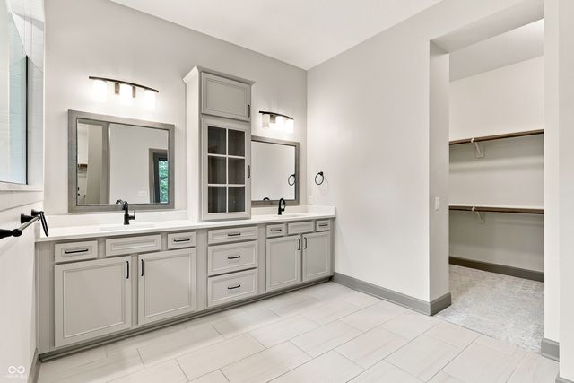 11162 Cliffside Drive, Fortville, IN 46040