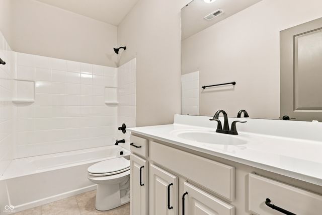 11162 Cliffside Drive, Fortville, IN 46040