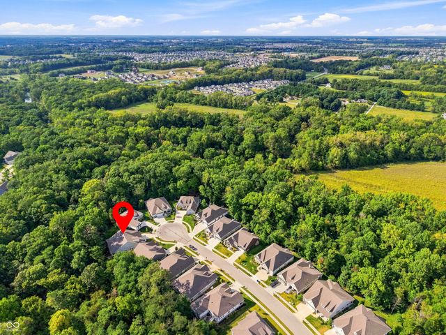 11162 Cliffside Drive, Fortville, IN 46040